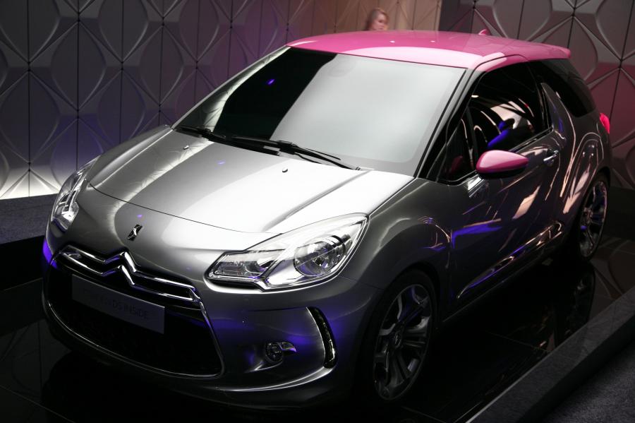  Citroen DS3 Inside Concept 2009 года  (фото 19 из 122)